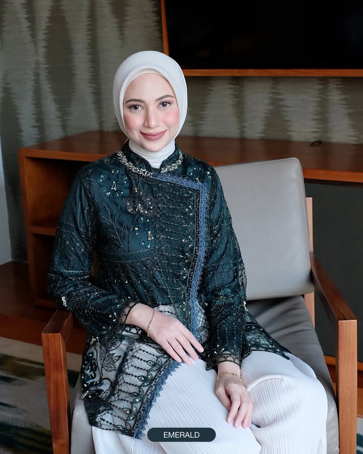 Hana Kimono Blouse alt