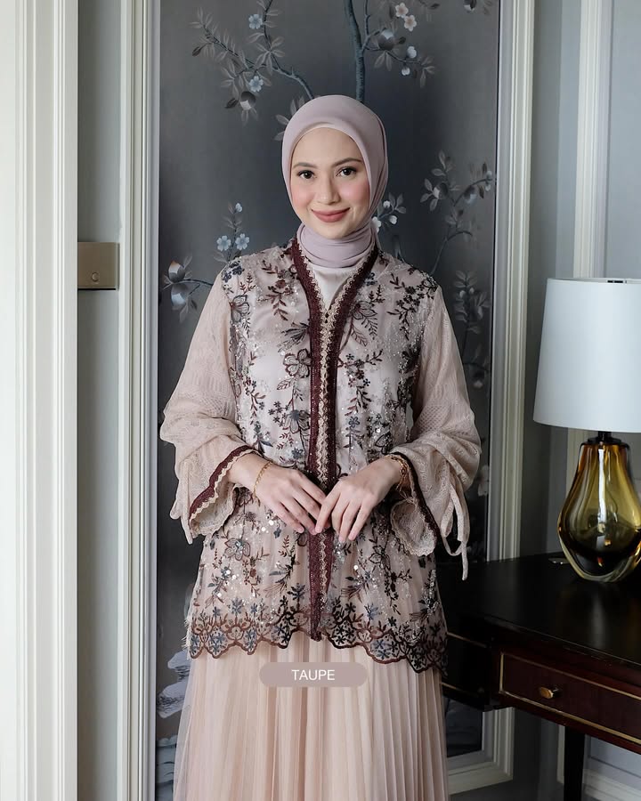 Ameena Outher 12